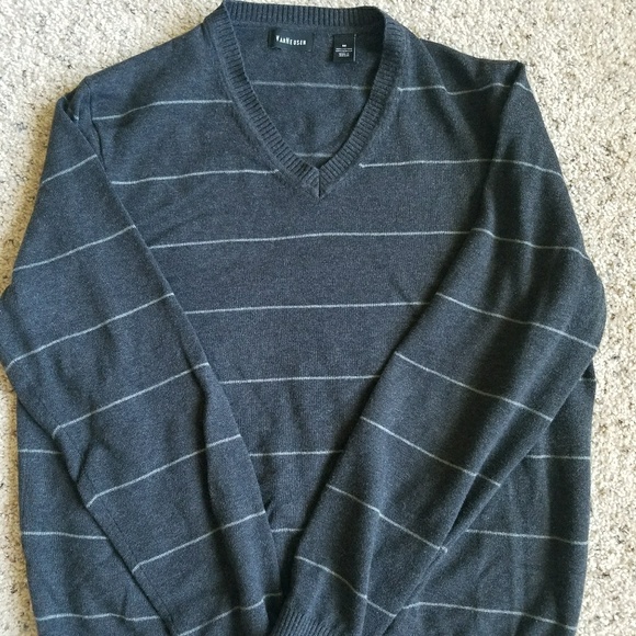 Men's Van Heusen v-neck sweater - Picture 1 of 3
