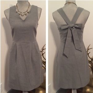 NWT BR bow back dress