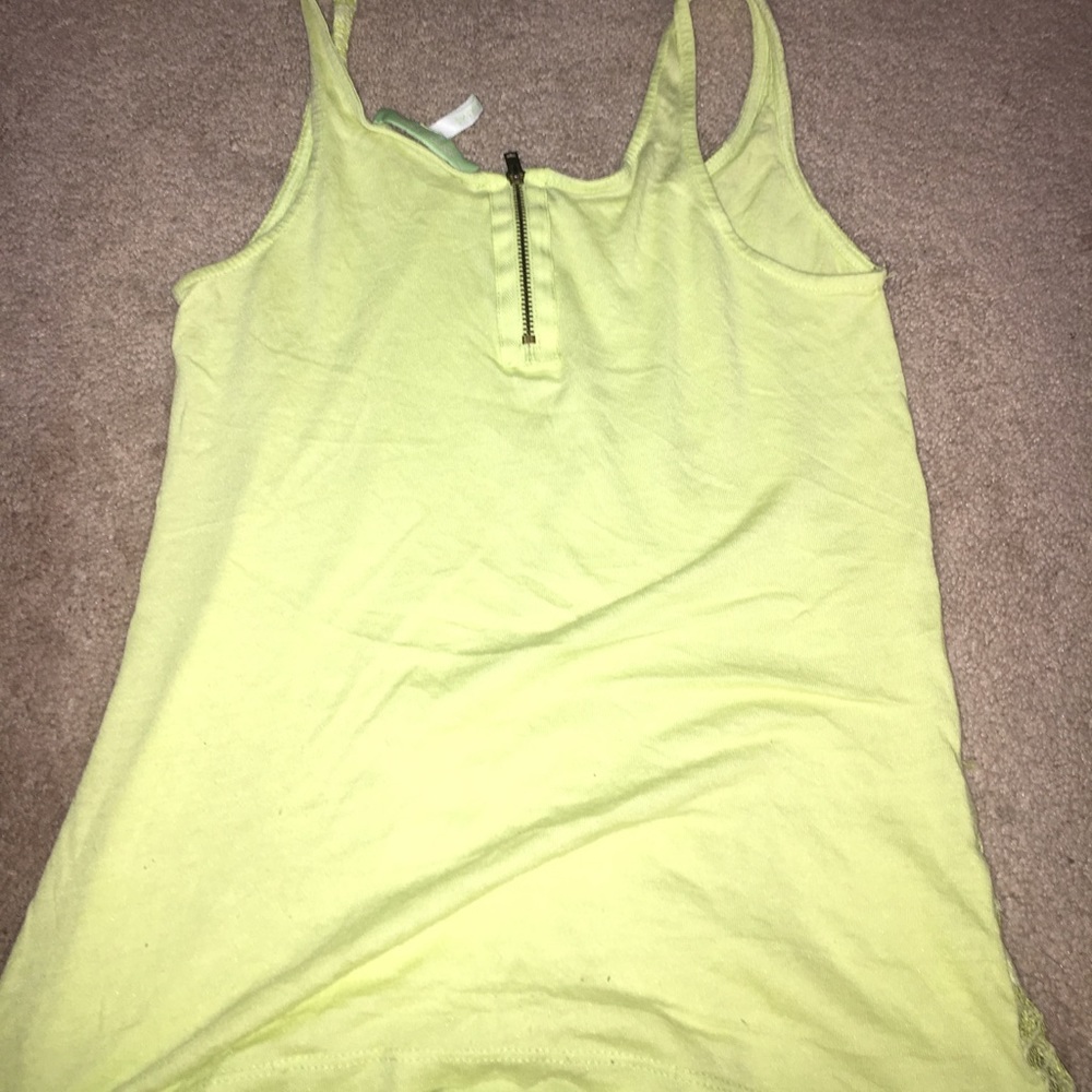 Tank - Picture 2 of 3