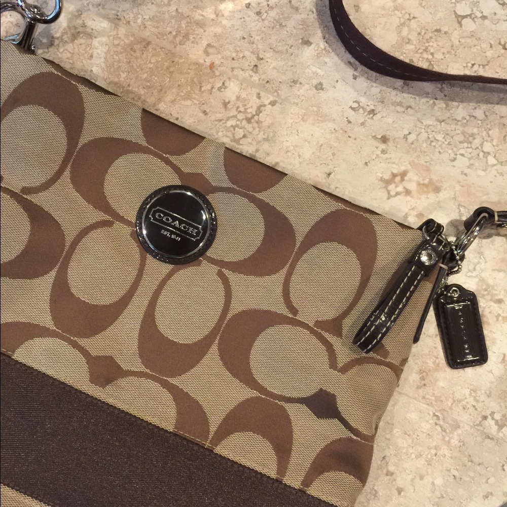 Coach cross body bag 💼