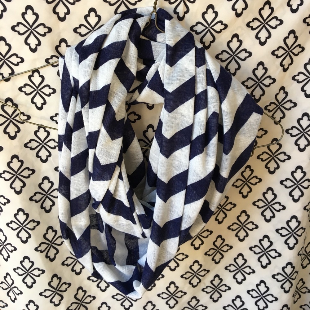 Chevron print infinity scarf