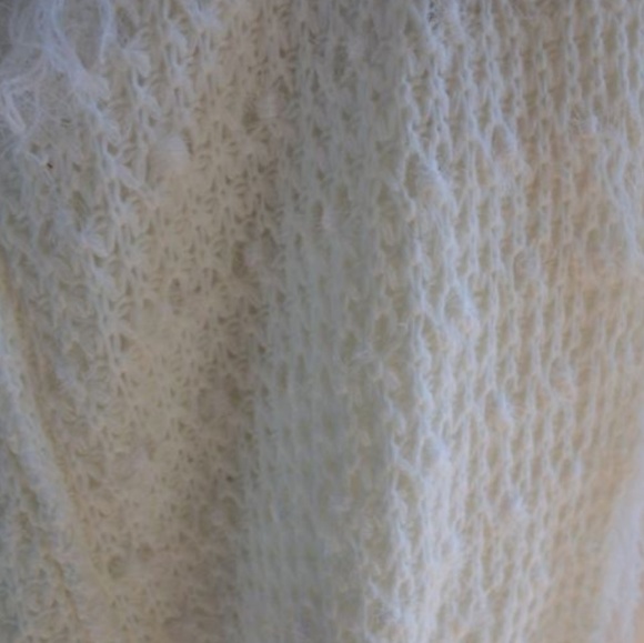 Soft Faux Fur Shaggy White Knit Sweater Vest Fall - Picture 7 of 8