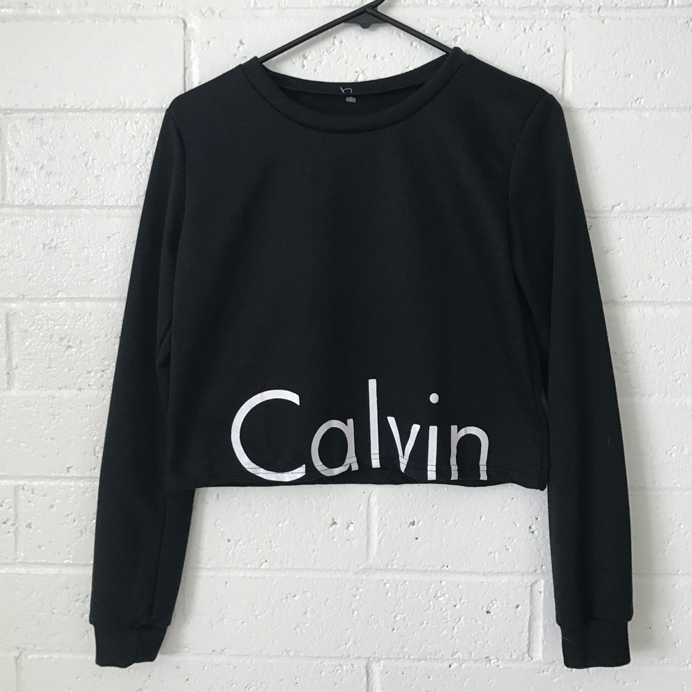 !SOLD! Calvin Klein crop top
