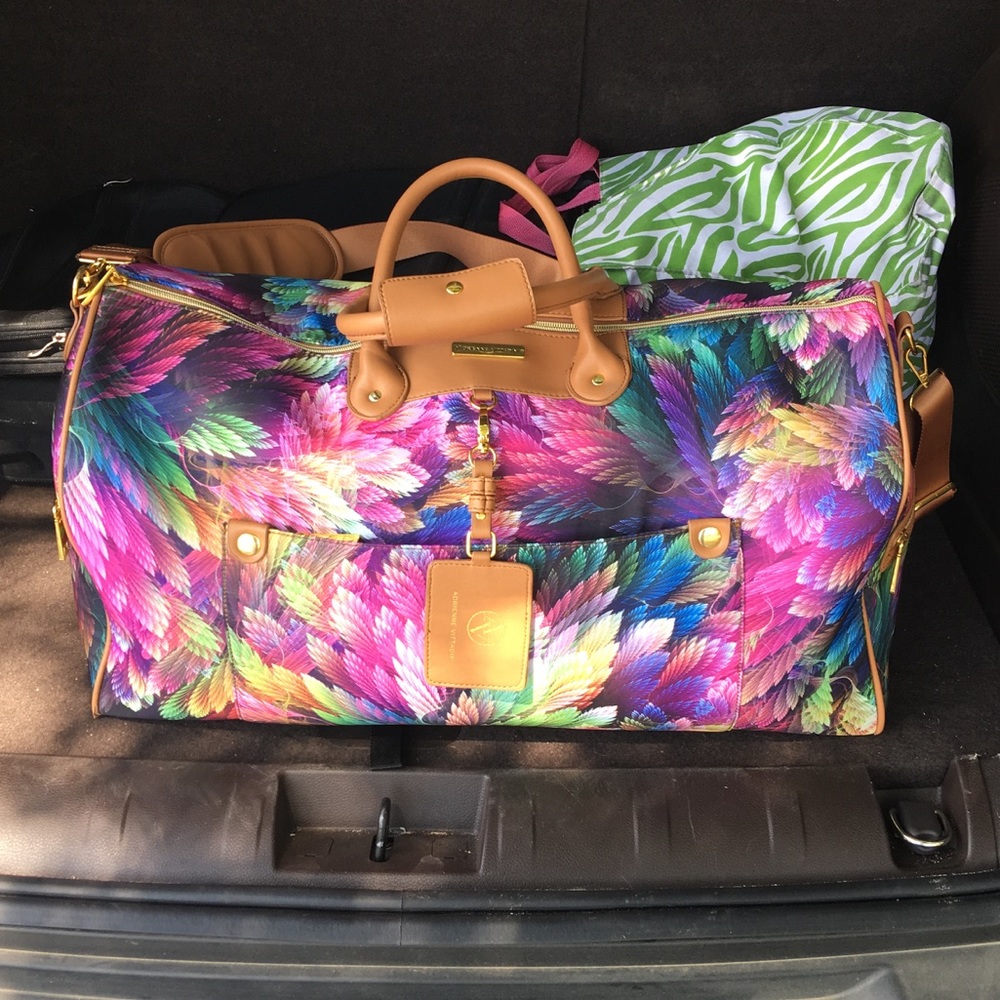 Adrienne Vittadini Weekender Bag. Vibrant colors!
