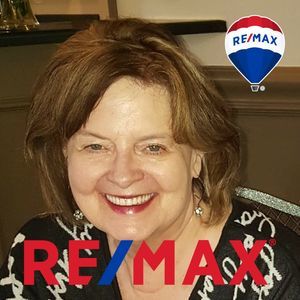 Meet your Posher, Cynthia