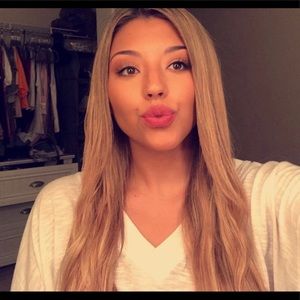 Meet your Posher, Destiny