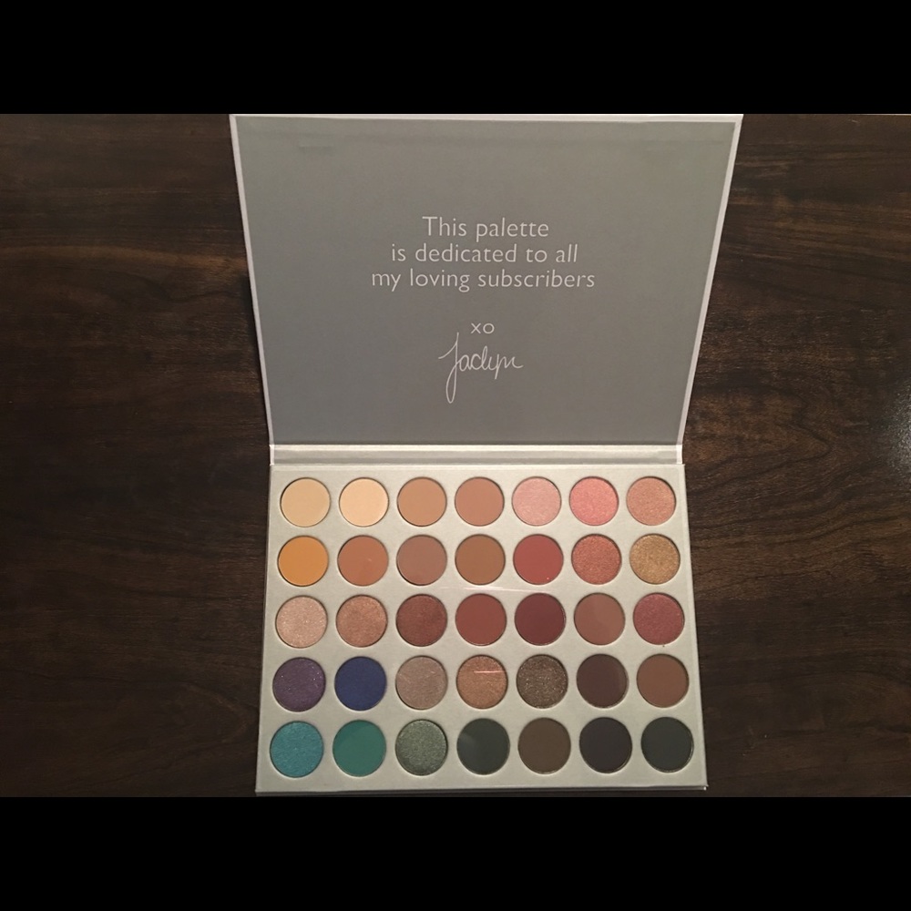 Morphe Jaclyn Hill Eyeshadow Palette