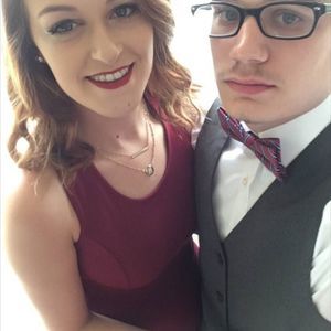 Meet your Posher, Hunter