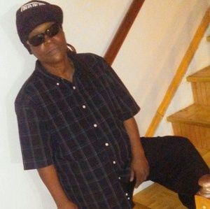 Meet your Posher, Brenda