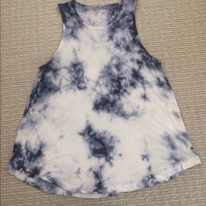 American Eagle tie dye blue, light pink, white top