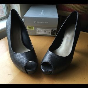 Rockport walkability platform heels