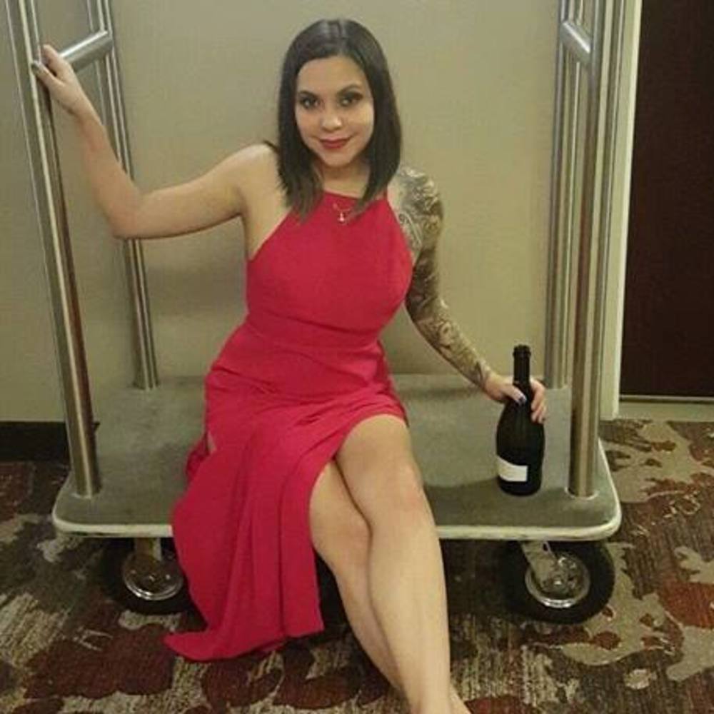 Meet your Posher, Nicole