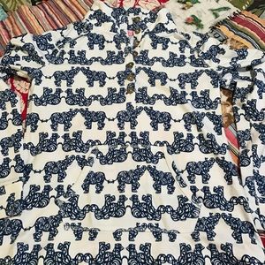 ALMOST NEW Lilly Pulitzer Button-Down Popover