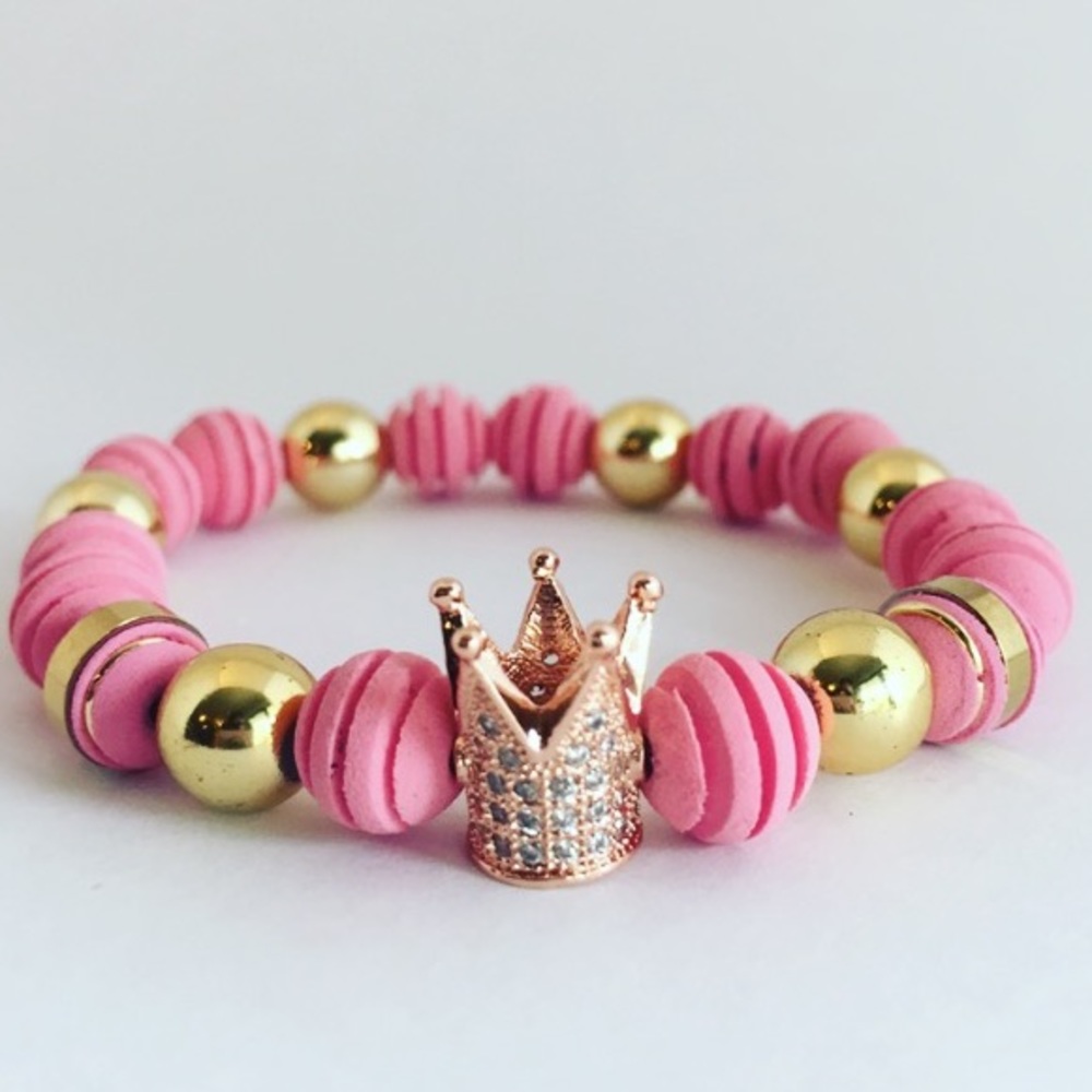 QUEEN | Princess Queen Rose Beaded Bracelet - Picture 8 of 8
