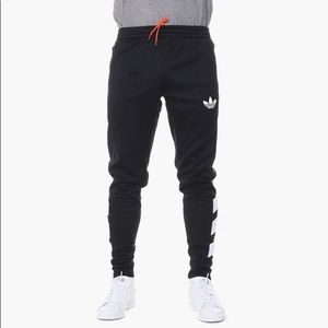 BRAND NEW Adidas Originals FC Jogger