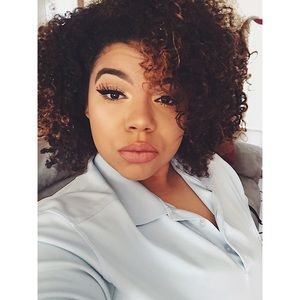 Meet your Posher, Tarnae