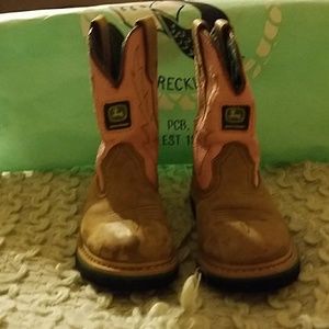 Kids boots