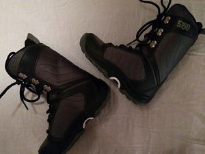 5150 Brigade model Kids snowboard boots