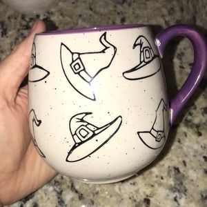 Halloween witch hats mug matches with Rae Dunn
