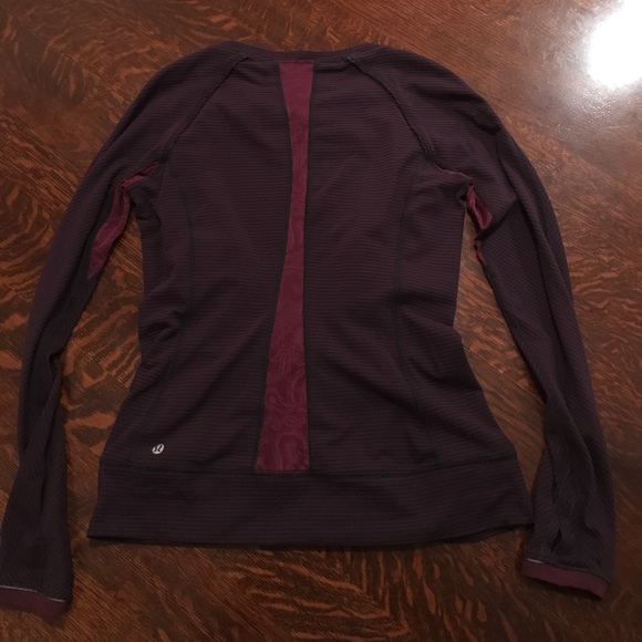 Lululemon shirt - Picture 2 of 5
