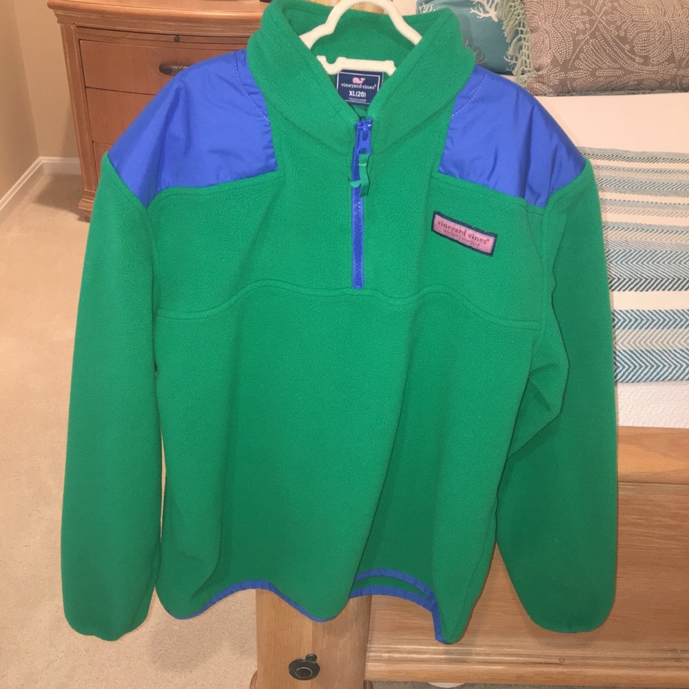Vineyard Vine's Boys size 18 Fleece jacket