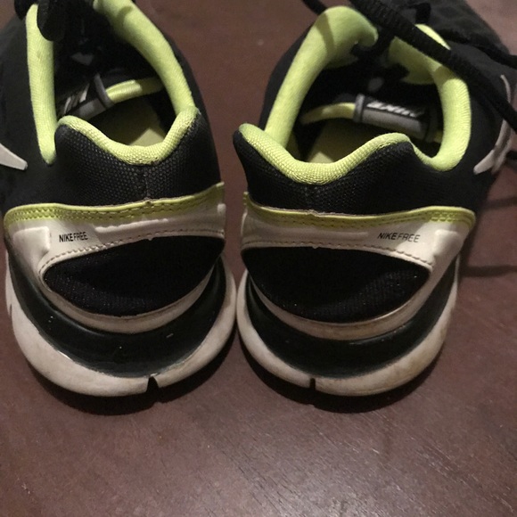 Nike Free TR Fit - Picture 3 of 6