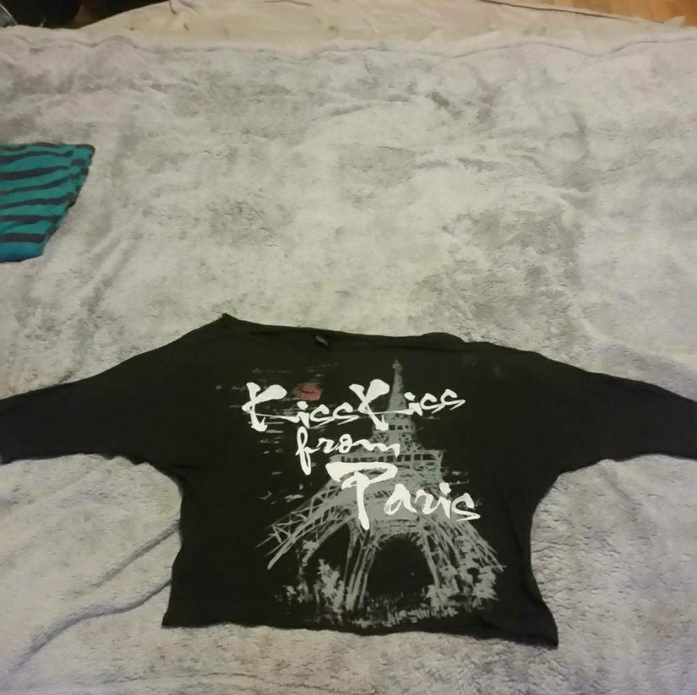 Tee.