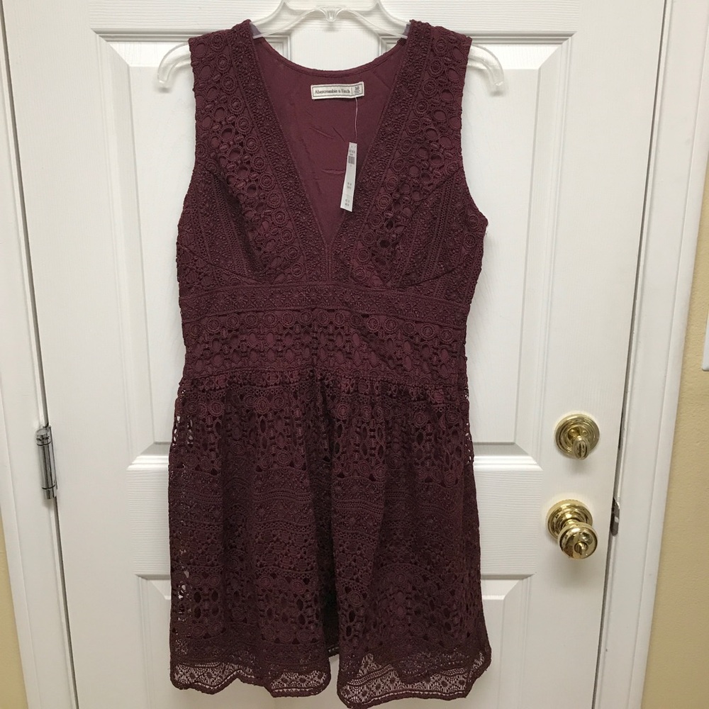 Abercrombie and Fitch burgundy dress