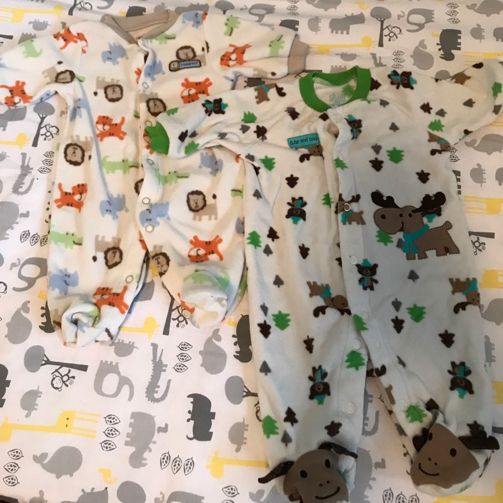Newborn fleece onesies sleepers