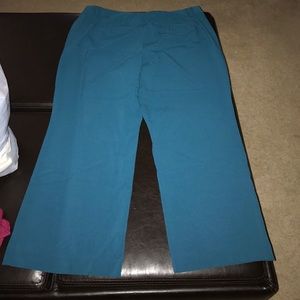 ➕Slacks 5 for $20, add to bundle&offer