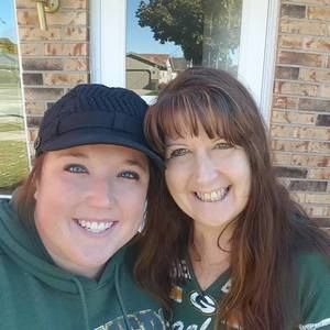 Meet your Posher, Pamela