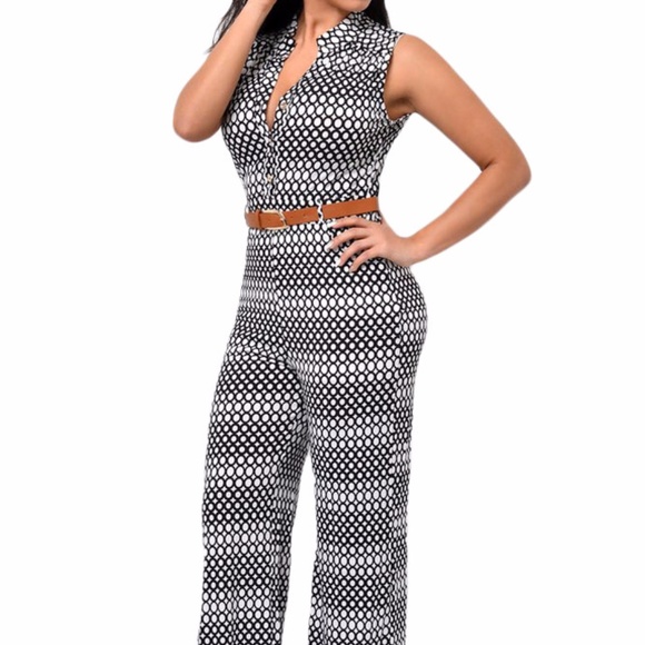 Circle Print Belted Wide Leg Jumpsuit - Picture 4 of 7