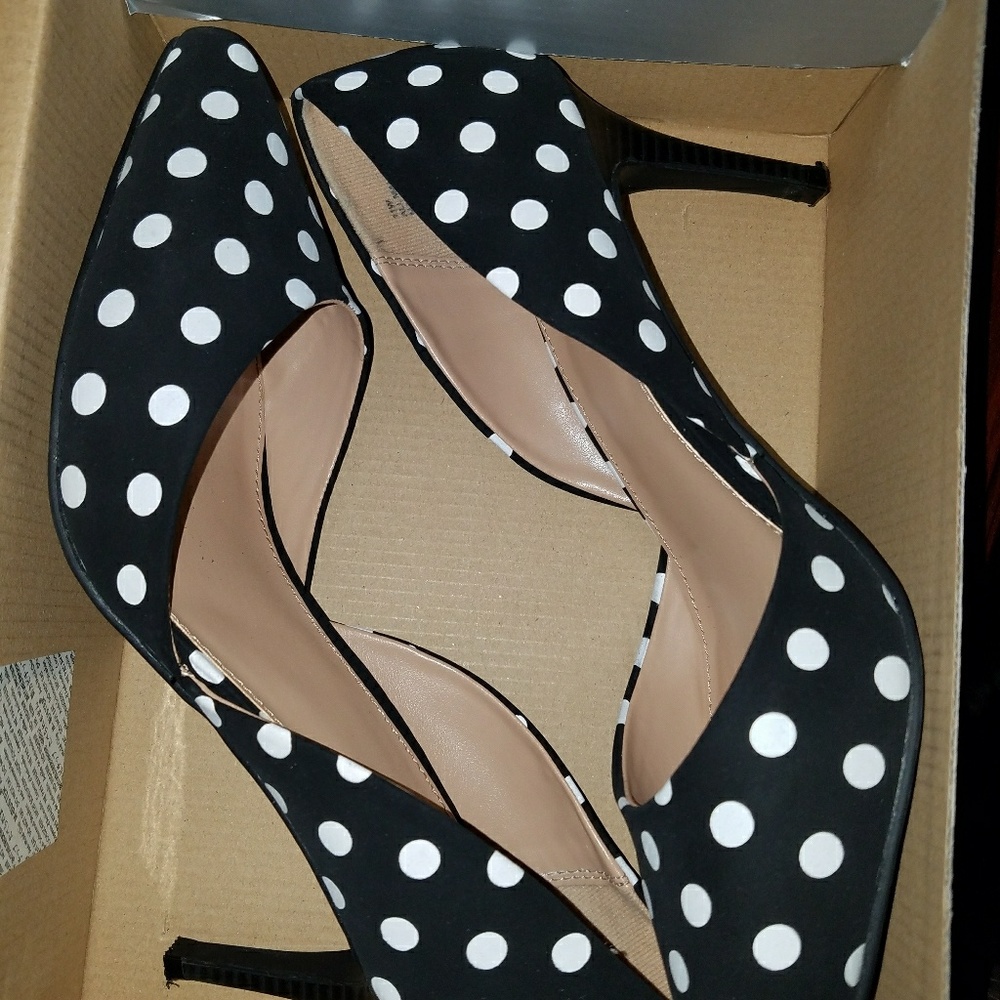 Awesome shoes never worn