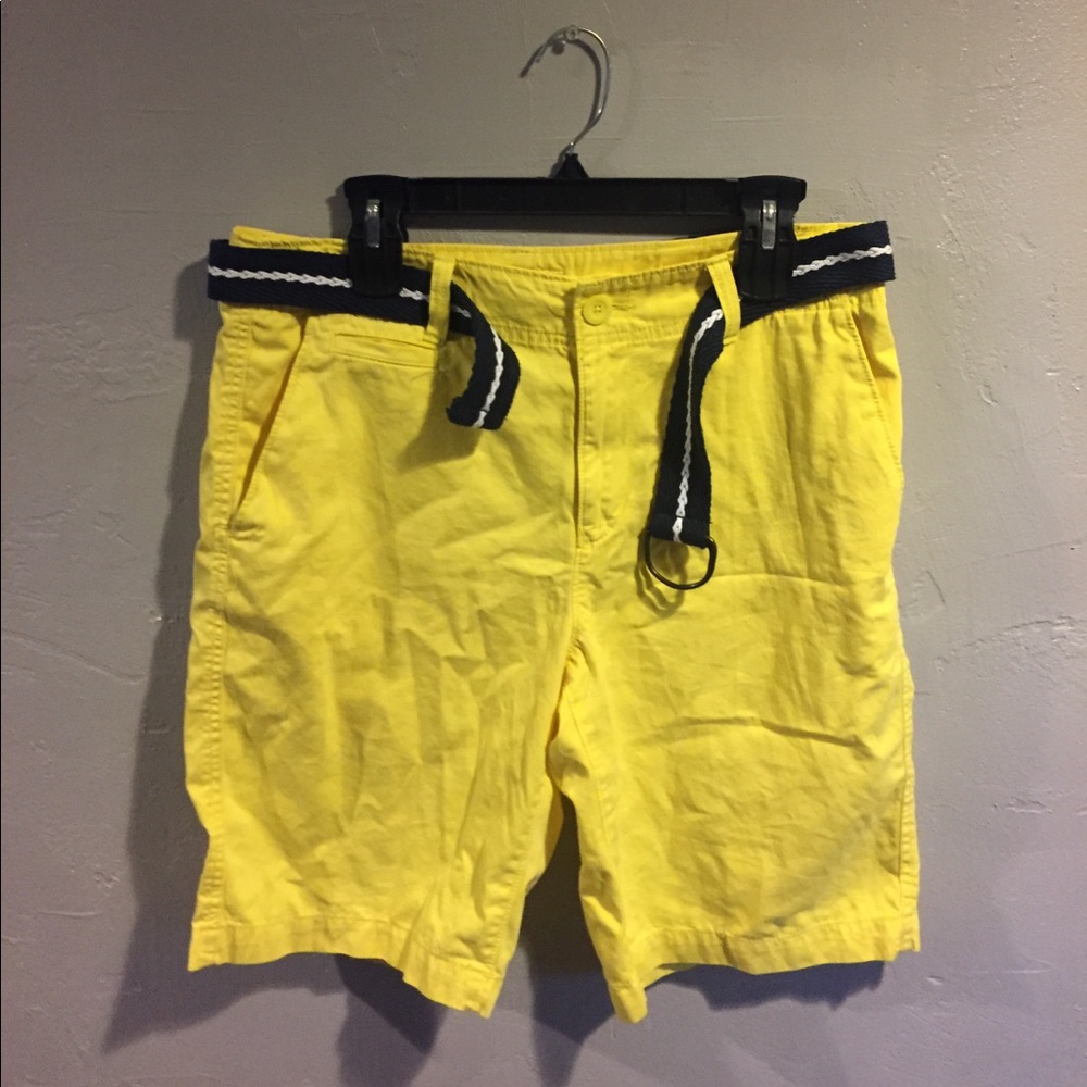 Summer shorts with belt Size 32