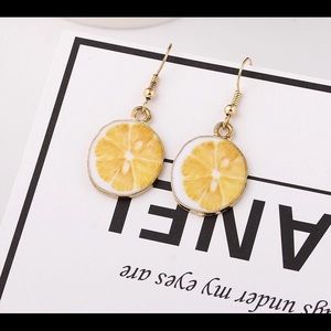 ☀️ "Mandarin Slice" Dangle Earrings 🍊