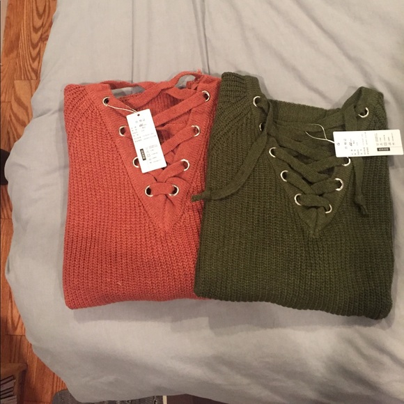 Only Peach Left🚨Lace-up Sweater - Picture 4 of 5