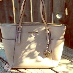 Authentic MK handbag, purchased in 2016.