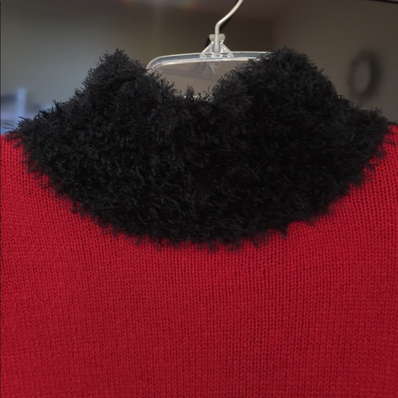 Sweater - Picture 2 of 5