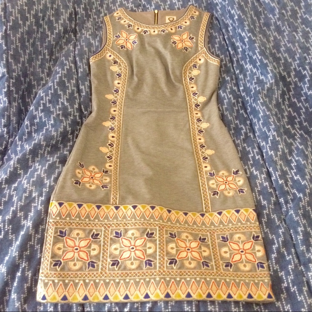 NWOT Grey embroidered dress