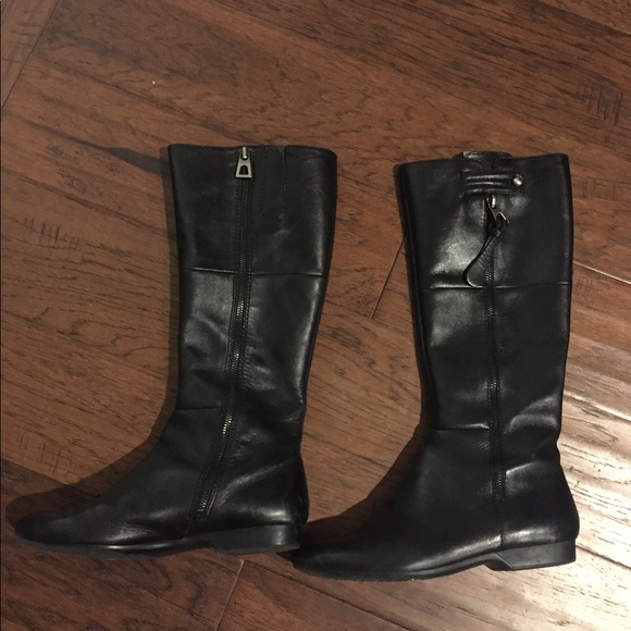Black leather boots - Picture 1 of 2
