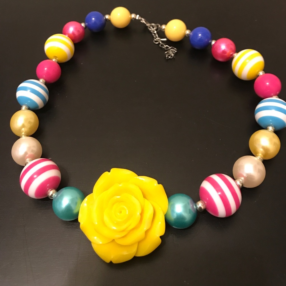 Girls rose necklace