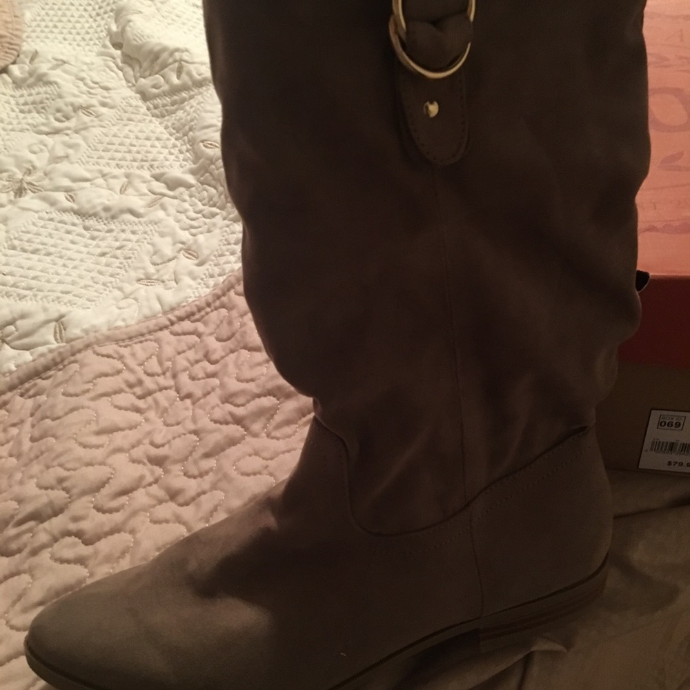 Women's boots