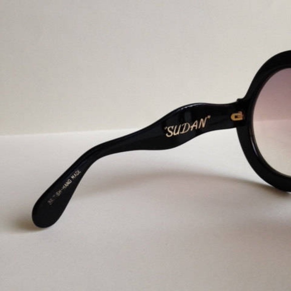 SOLD 70's Vintage Sudan Ultra Black Sunglasses Mod - Picture 4 of 5