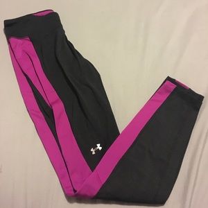 Under Armour pink stripped cold gear leggings