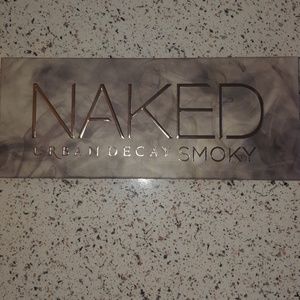 Urban Decay Smokey Eye Pallet