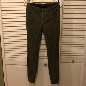 Old Navy olive green rockstar jeans size 8 regular