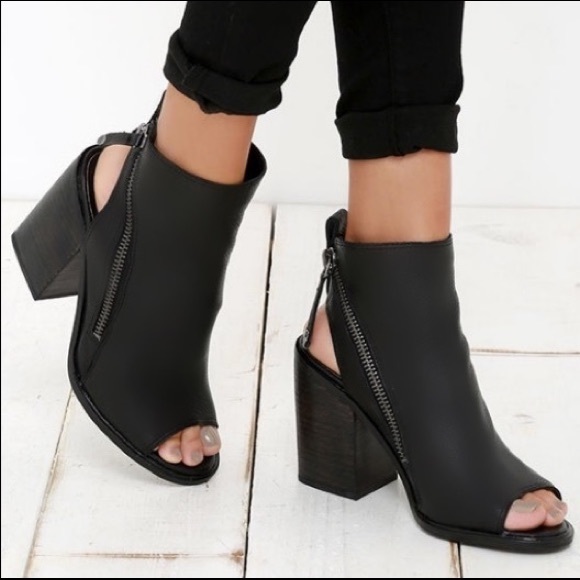 Dolce Vita Shoes - Dolce Vita Phenix Open Toe Zip Bootie NWT Suede