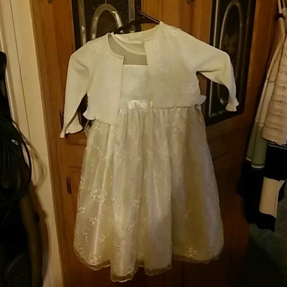 Girls dress