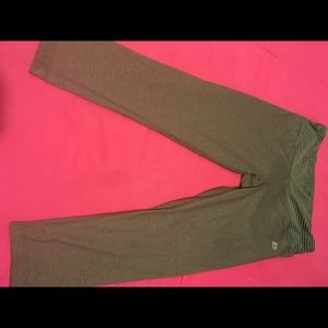 Rbx Capri Olive leggings