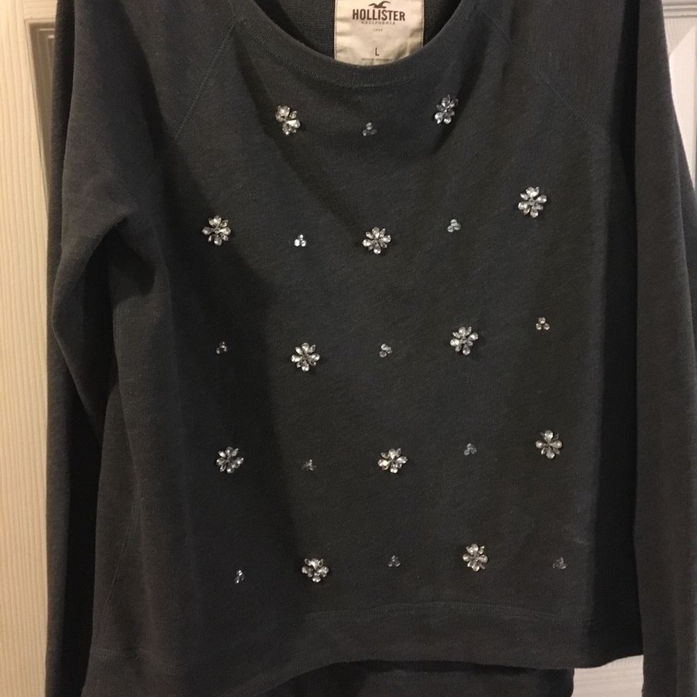 Hollister sweater